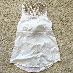 SZ 6 - Lululemon sports bra Top Bundle